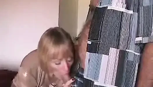 Кримпай порочной сексуальной Melanie в отеле