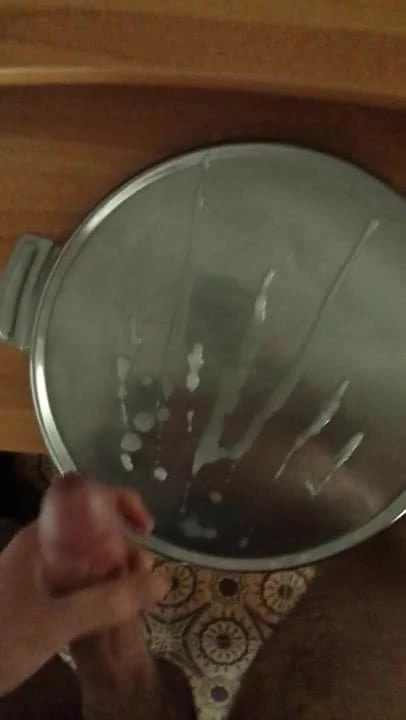 I wanna cum on a girl's face in this way