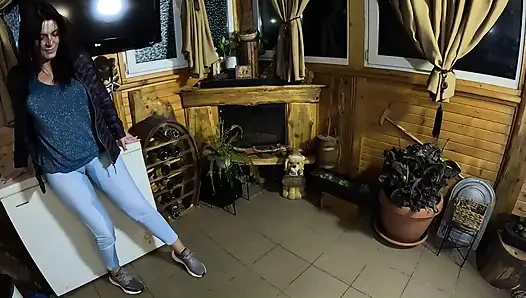 Sıkı am frikik, büyük göğüsler ve ıslak sakso - gırtlağına kadar alma yüz sikişi 31 talimatı