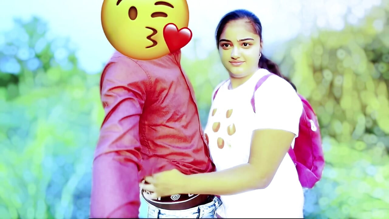 Indian Virgin College Girls Pertama Kali Berkongkek dengan teman lelakinya Indian Desi College Pasangan Viral Mms Video