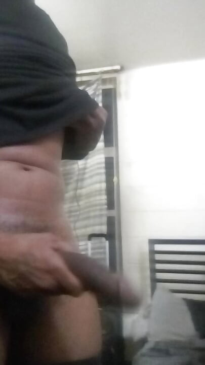 Ogroman kurac monstruozni veliki crni kurac veliki crni kurac drka