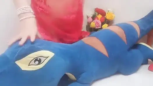 Perfect Ass and Pussy Ride Dinosour so Sexy Cute