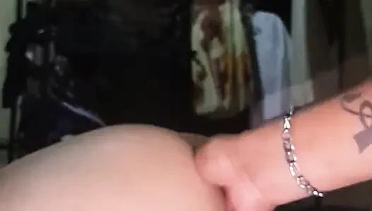 Patronum götüme boşalana kadar beni sikiyor