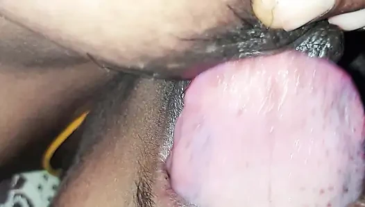 Istri suami Tamil India Selatan.. Fingering memeknya ng.