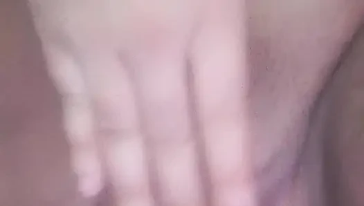 Cewek yang hidangannya hot dan hot 🤤