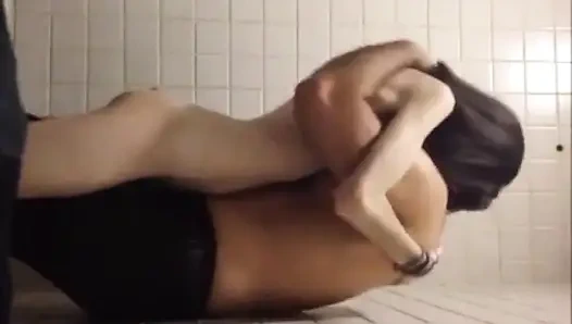 Marina Fraga Gets Banged in a Bathroom by Her Boyfriend