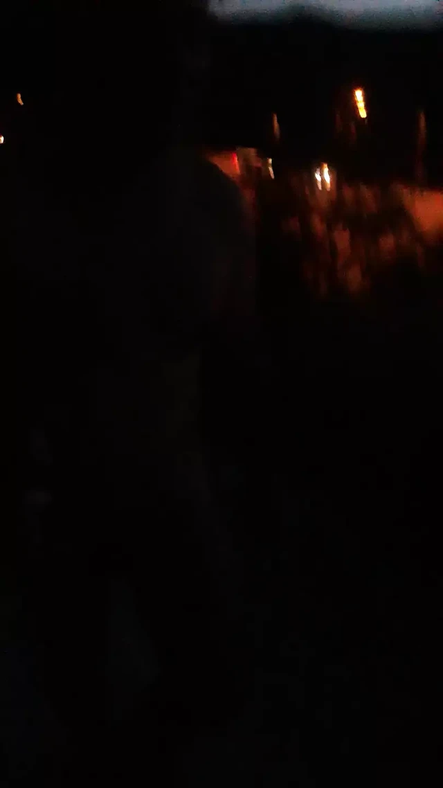 i like to walk naked along the road