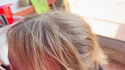 WASHING MACHINE ROOM - THE NEIGHBOUR SUCKS COCK AND I CUM IN HER MOUTH