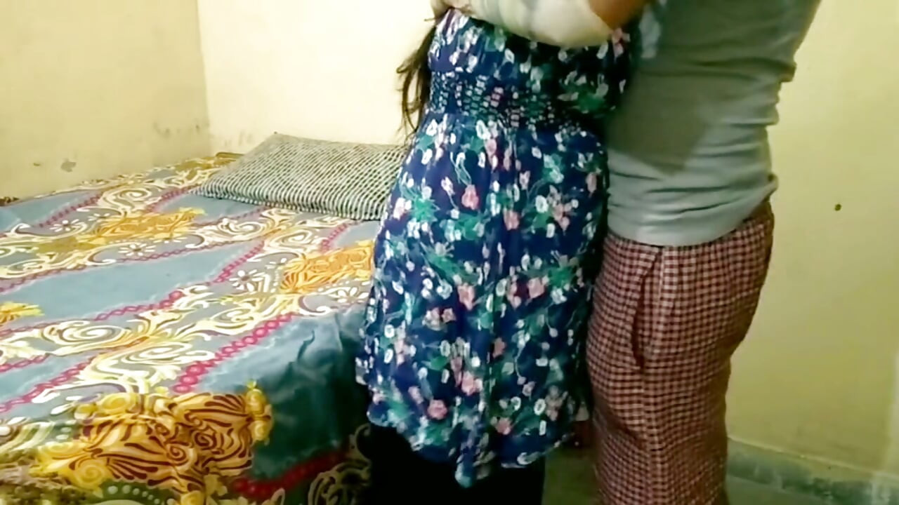 Desi aunty ki zabardast gaand ki chudai hindi audio.