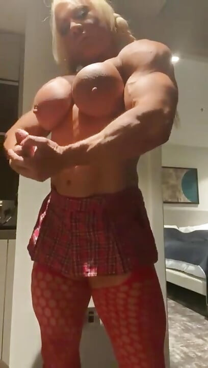 Elegant Big Clit Play