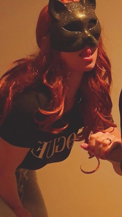 Masked Hotwife Gives Promised Blowjob and Titjob to Friend