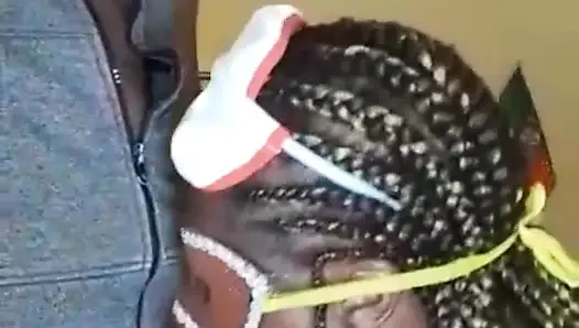 Setelah sepak bola, wanita bbw yang hot banget merasakan kenikmatan