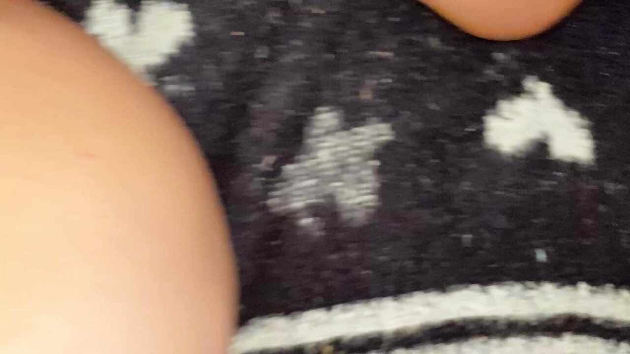 Prietenul meu m-a distrus și mi-a oferit plăcere cu degetele lui