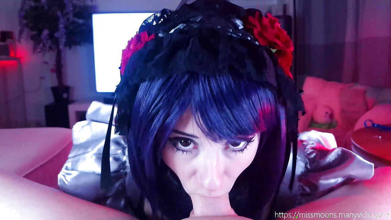 Marin Kitagawa cosplay, als Shizuku Kuroe während des rollenspiels mehrmals vollgespritzt wird