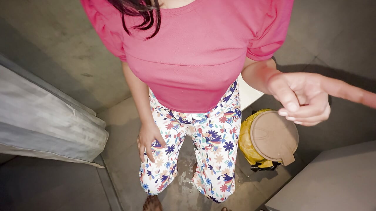 Jija Ne Sali Ki Kapde Change Karte Hue Video Rec Ki or Uski Chudai Ki