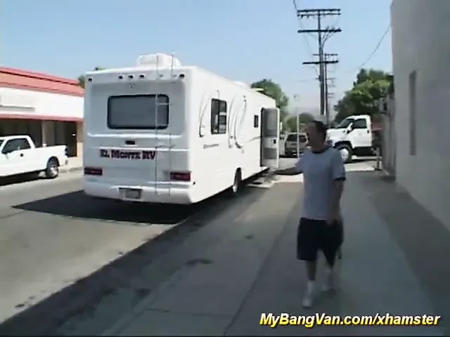 继母被帮帮群交