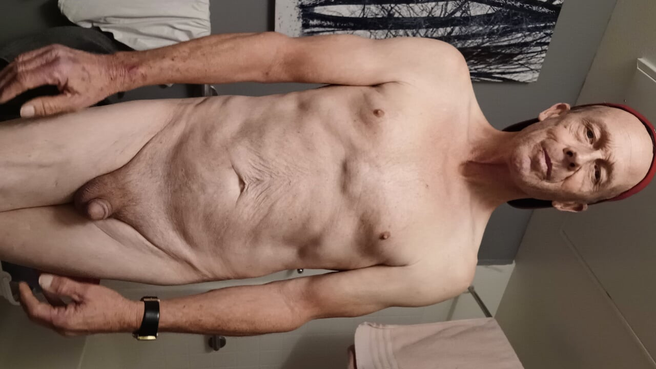 Allen B Good Has A Tiny Dick