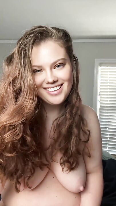 Femdom POV: Kouření kouře a ponižování mého paroháče ex ep 1