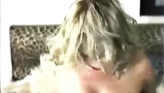 Межрасовое порно блондинки в ретро видео 1