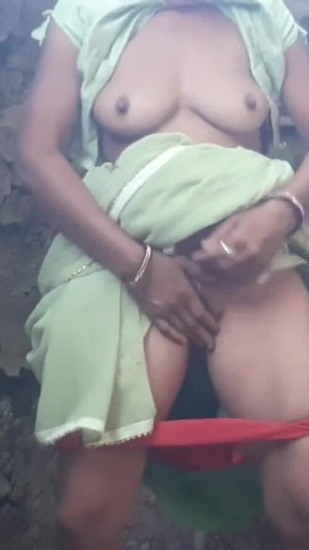 Detik emosi dari "Adik ipar desi melakukan mangal di dalam hutan buat kali pertama menghisap tanah dalam mulut dengan"