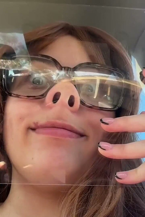 Silly Face Fetish and Mouth and Tongue Fetish