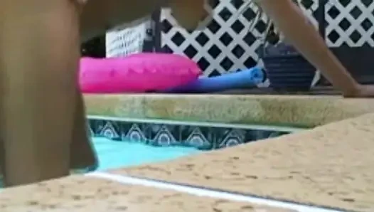 Florida Amateurs Poolside Playtime