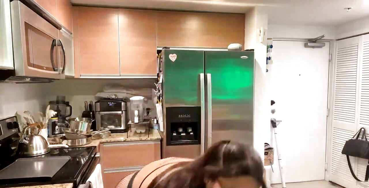 Live streaming bareng dani valentina