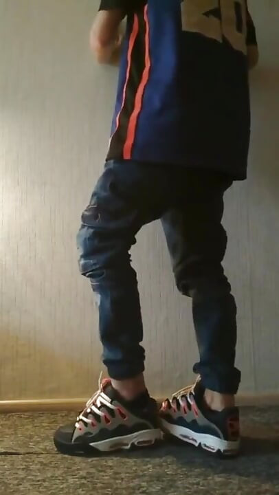 Sagger Bagger Osiris D3 스니커즈 로드, 섹스와 정액