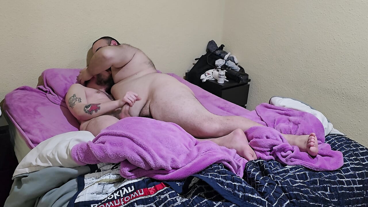 Hairy Bear Fucks My Ass Bareback Until He Fills My Ass with Cum