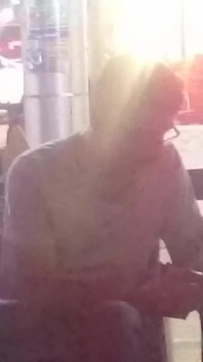 Jutiar porn Kurdish Cafe