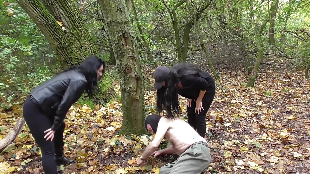 Kick for the poor male slave