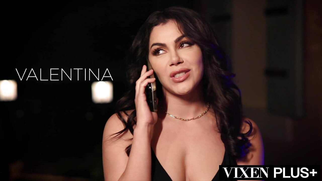 VIXENPLUS BBC - esposa gostosa Valentina Nappi é