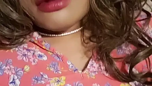 sissy cum latina