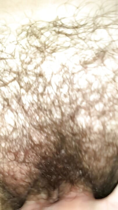 Fingering deep! Natural Wife gets wet and cum moaning