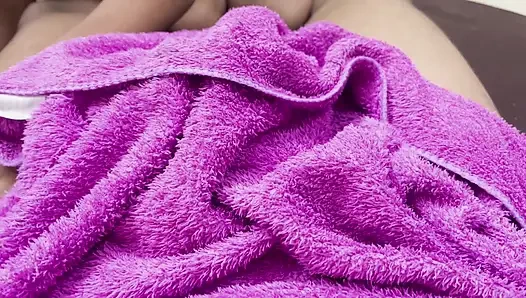 BEAUTIFUL HOT DESI STEPSISTER GIVES HANDJOB AND MASSAGE