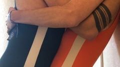 Gay finger makeout twardy spandex spandex trykotowy strój kąpielowy