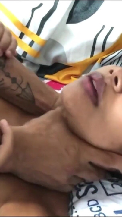 Zakar keras Hollow besar | Klip 1