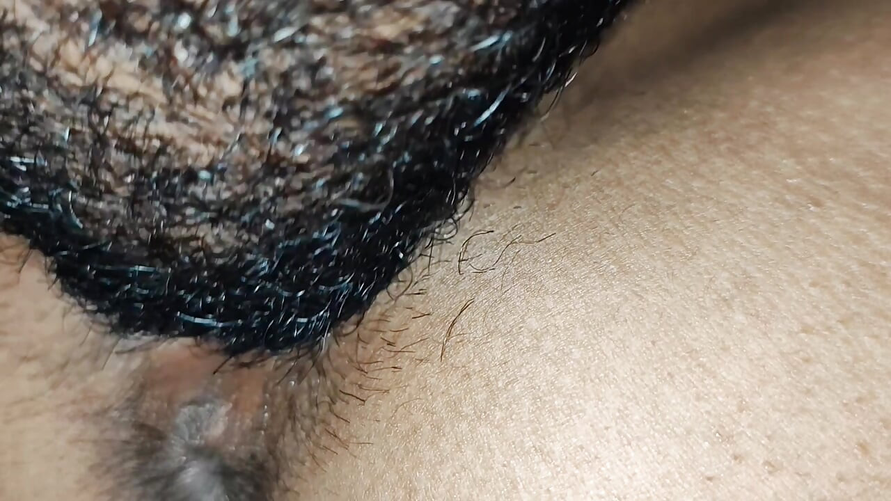 Hintli AsianMallu Asyalı kız amcık yalıyor