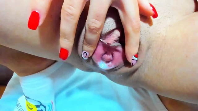 After sex wet pussy stretch and play!