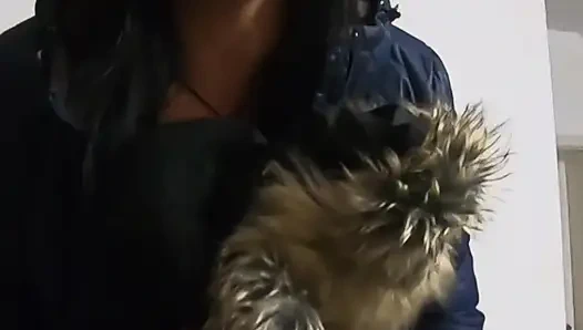 Stoking pelacur, celana dalam thong & sepatu bot - siap dipake