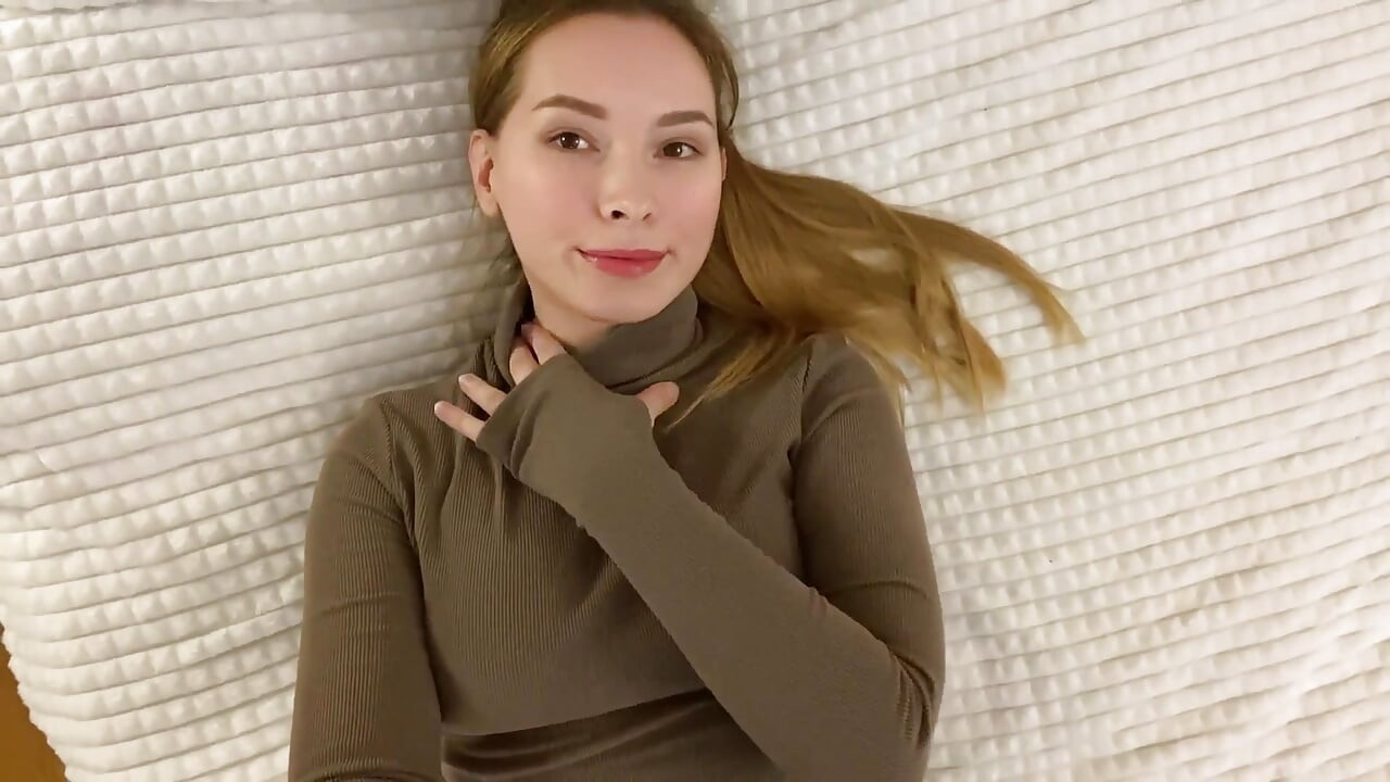 Bas et nombreux orgasmes, regardez-moi s'il te plaît