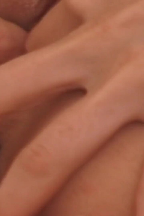 Girl peeing then back to fucking