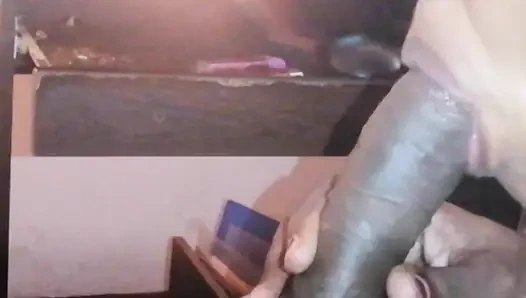 Aku baru datang ke sri lanka untuk mengunjungi perantsku, mereka punya pembantu baru yang pengen ngentot aku habis-habisan