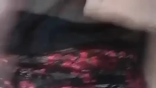 Ich habe den kameramann so heiß gemacht, dass er mich ficken musste