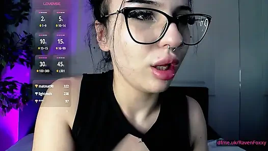 RavenFoxxy Has the Kind of Sexy Confidence That Stays in Your Head