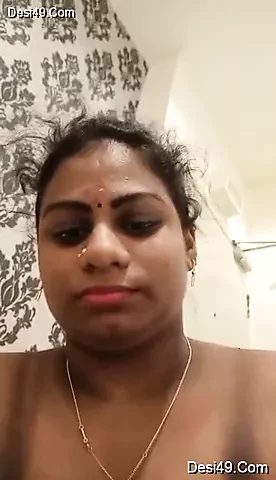 Isteri Tamil, blowjob panas dan audio bercakap.. 3