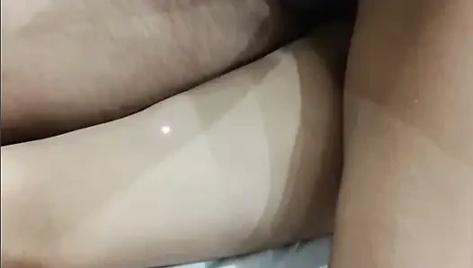 Suami dan istri seksi yang cantik dan istri berbagi pasangan