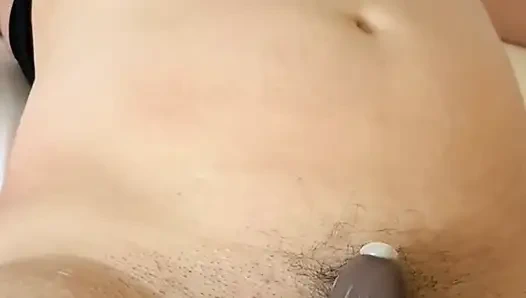 Tatilde bağlı yeni oyuncakla çoklu orgazm