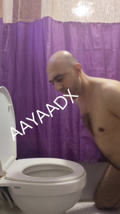 Arab Sub AAYAADX Toilet Seat Licking for Master Exposed Naked in bathroom licking toilet seat as ordered by Master