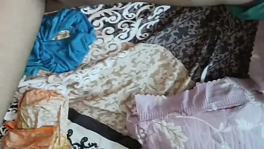 Desi hot bhabi tight pussy girls want sex